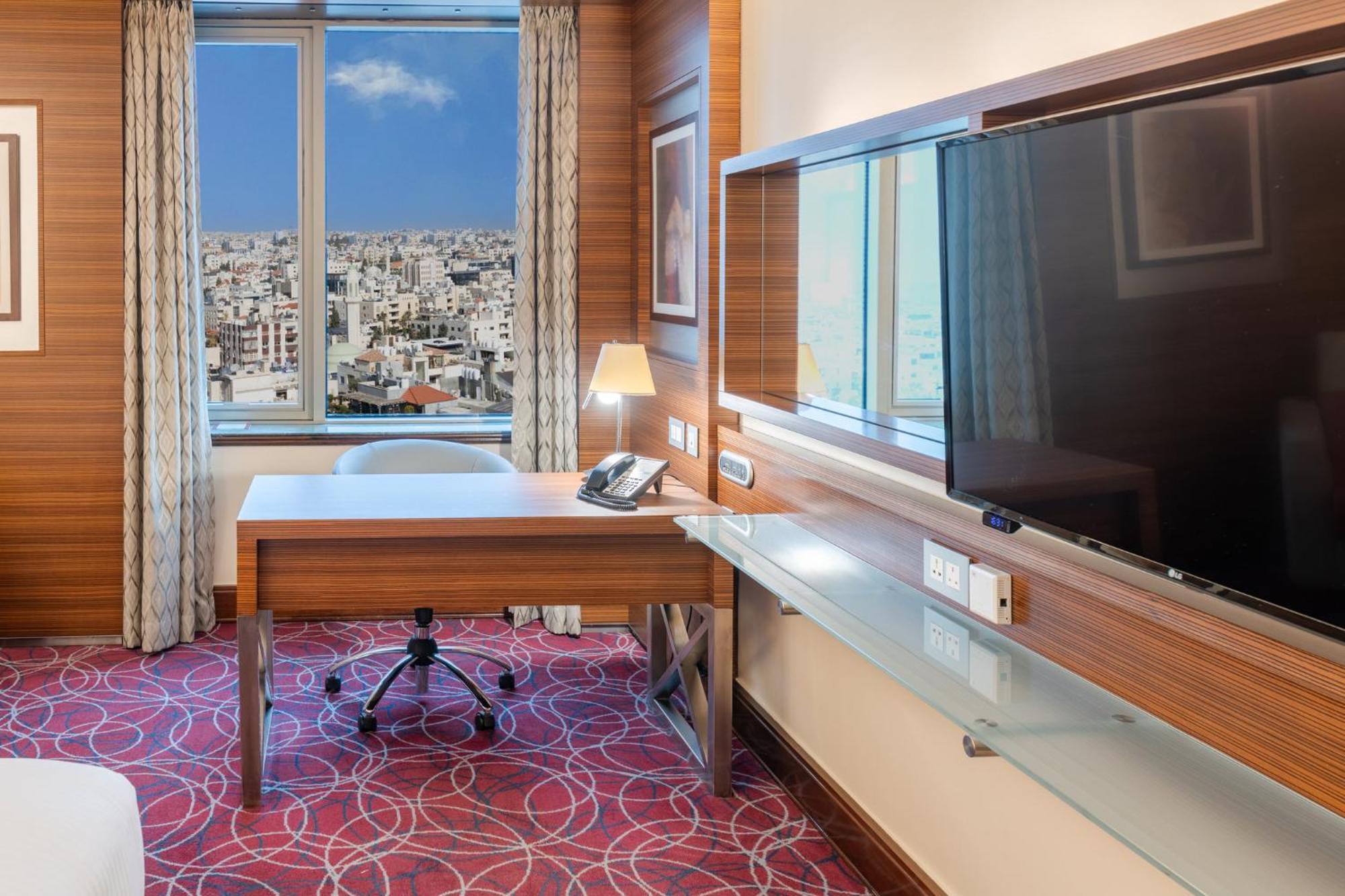 Hotel Crowne Plaza Amman Zewnętrze zdjęcie