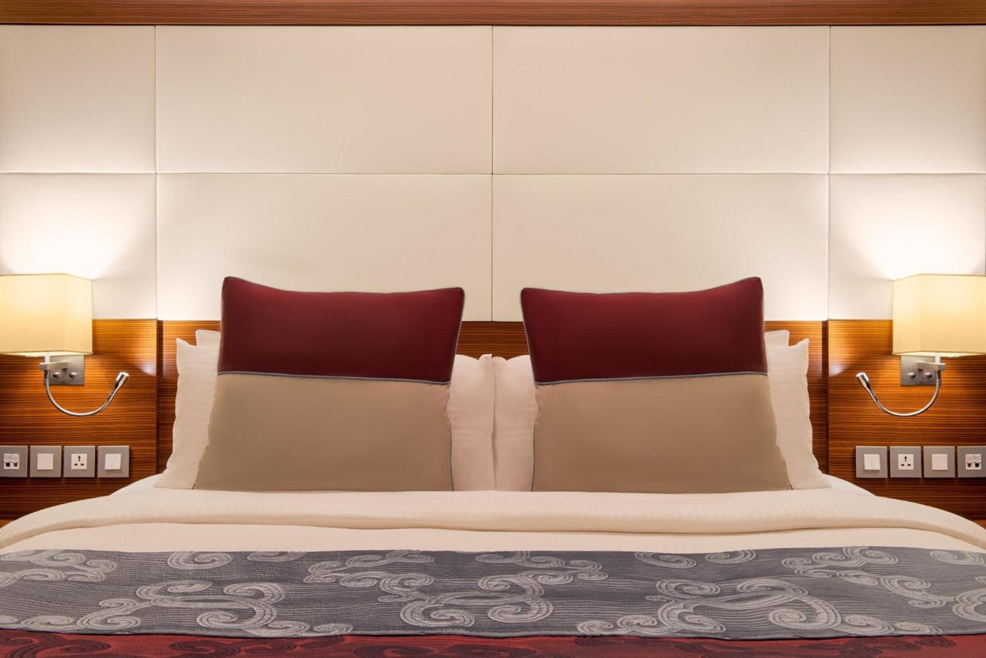 Hotel Crowne Plaza Amman By Ihg Zewnętrze zdjęcie